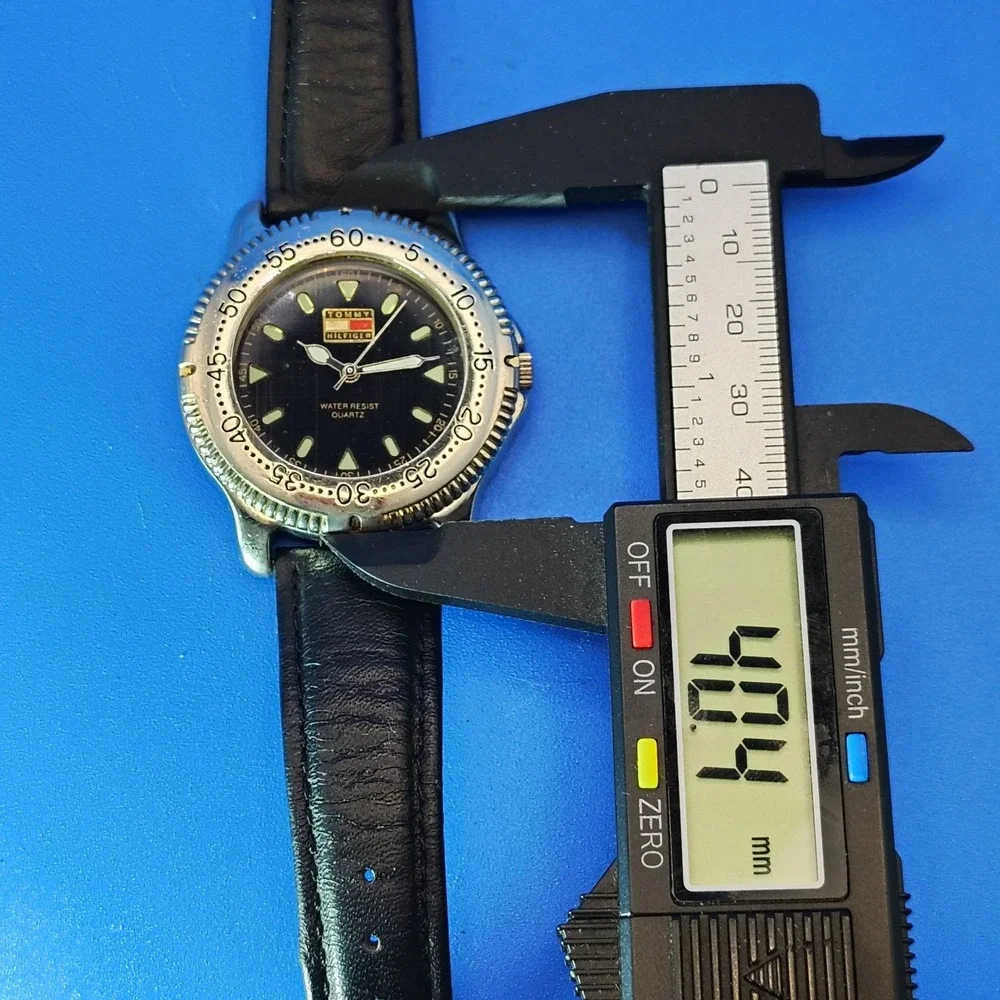 Vintage 2006 Tommy Hilfiger 1500 Professional 40mm Mens Quartz Watch Restored